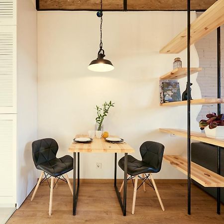 Be Happy Apartment Лвив Екстериор снимка